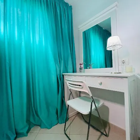 Appartamento Two Bedroom In Paraiso Royal, La28 *